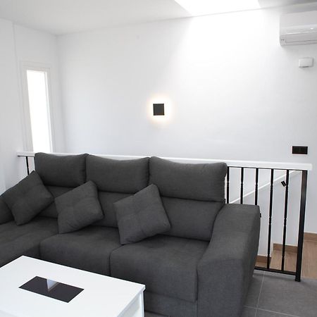 Apartamentos El Chorrilllo 阿尔马亚特巴瑶 外观 照片