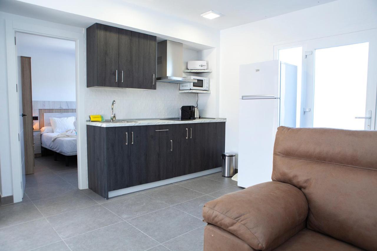 Apartamentos El Chorrilllo 阿尔马亚特巴瑶 外观 照片